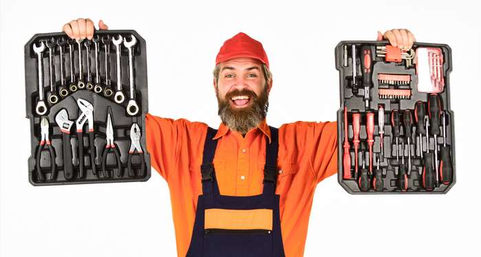 Kreative Geschenke und praktische Utensilien für die Handwerker sind auf unterschiedlichen Wegen erhältlich. ( Foto: Adobe Stock -be free ) 