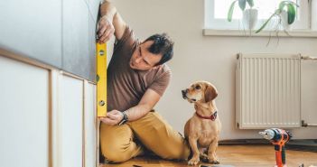 Geld sparen und Freiheit genießen: Die Vorteile des Heimwerkens in (Foto: AdobeStock 144195661 kerkezz)